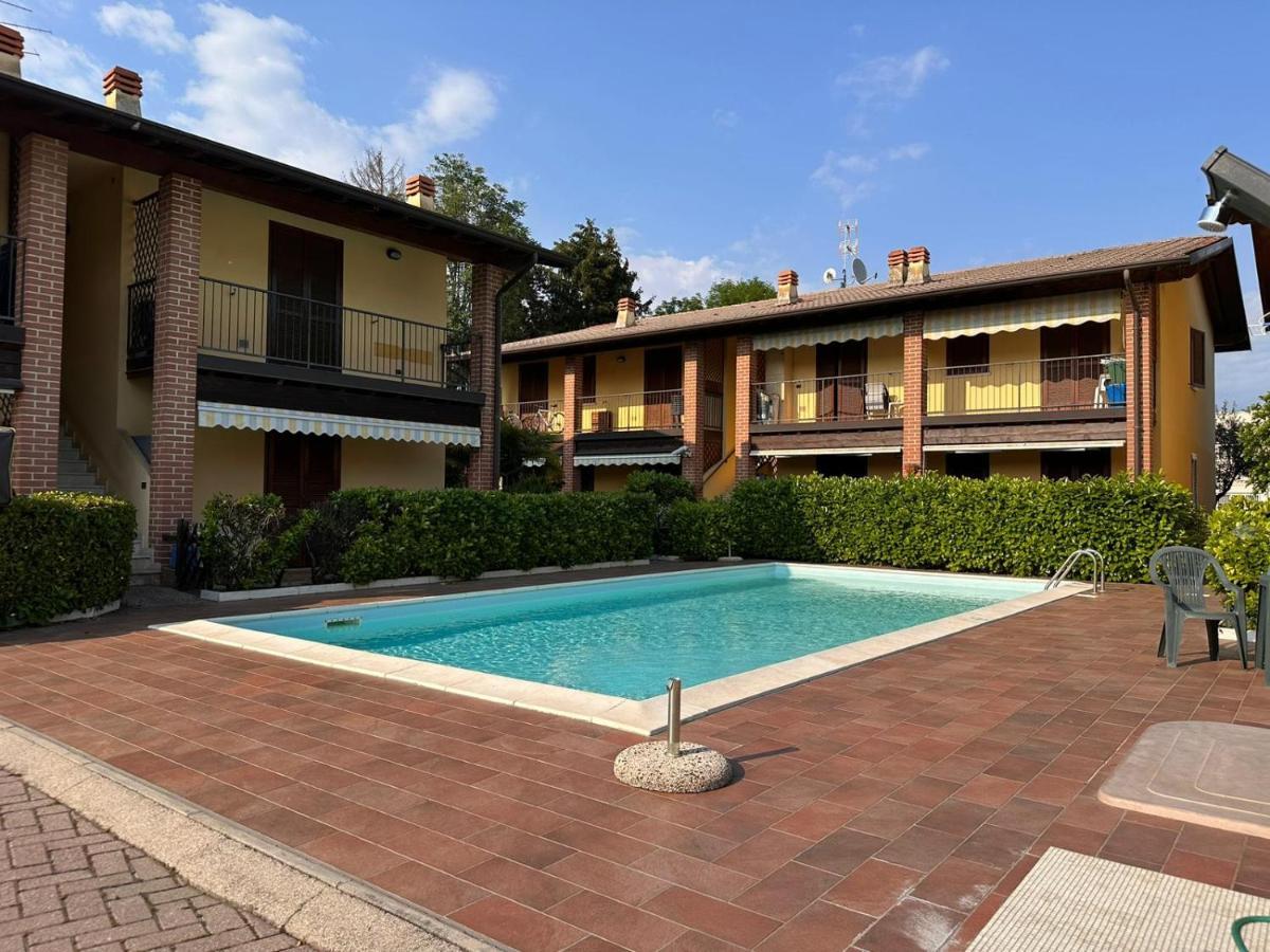 Pool - Marge Apartment - By Host4U بادينغي سول غاردا المظهر الخارجي الصورة
